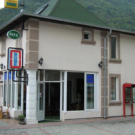 Sobe Za Izdavanje Blef Ovcar Banja Zewnętrze zdjęcie